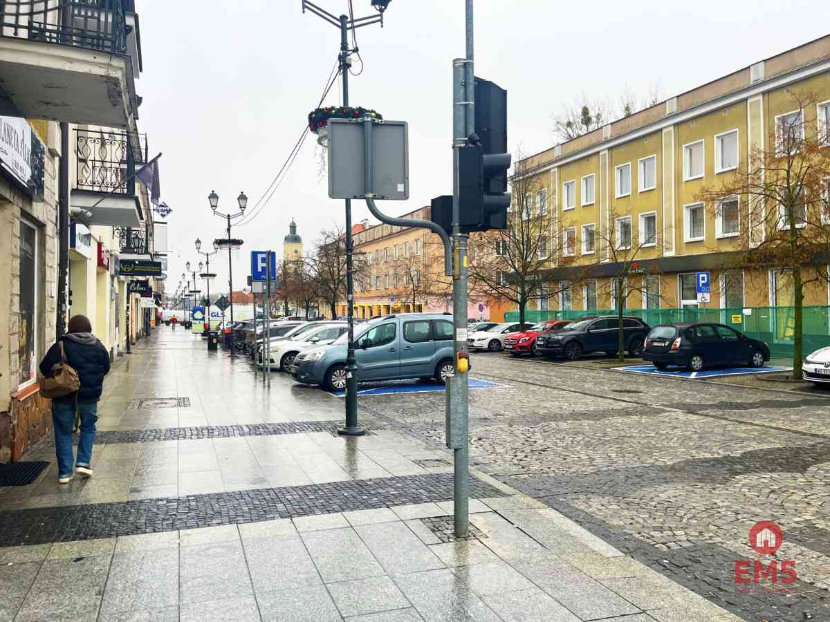 Lokal biurowy w samym centrum miasta - zdjęcie 7