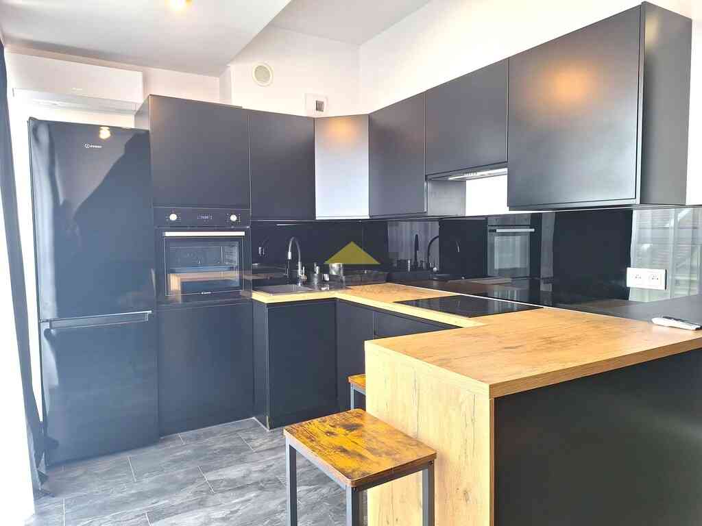 Nowoczesne mieszkanie z balkonem, centrum - zdjęcie 4