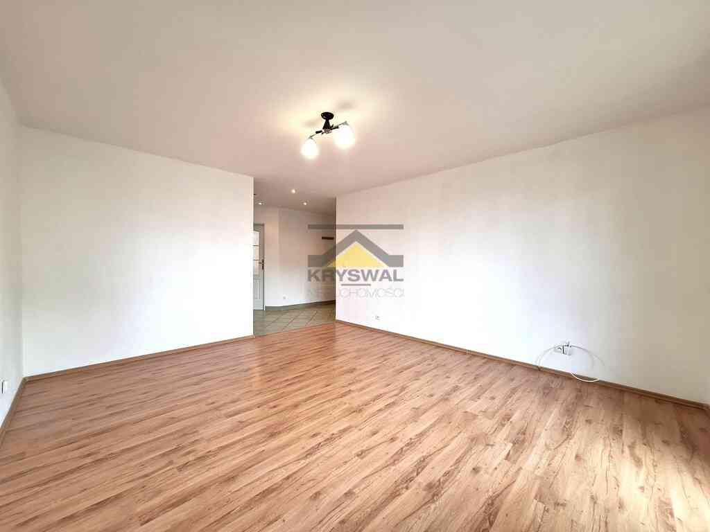 2 pokoje, wysoki parter z balkonem, Os. Manhattan - zdjęcie 4