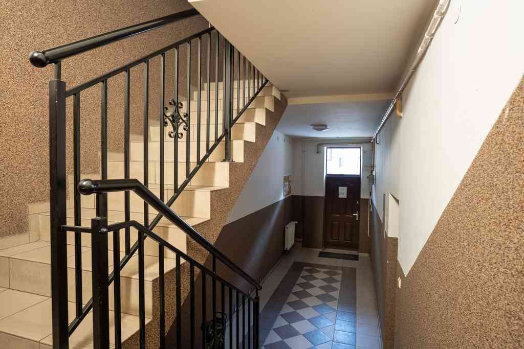 Częstochowa, Pl. Daszyńskiego | Kamienica - zdjęcie 5