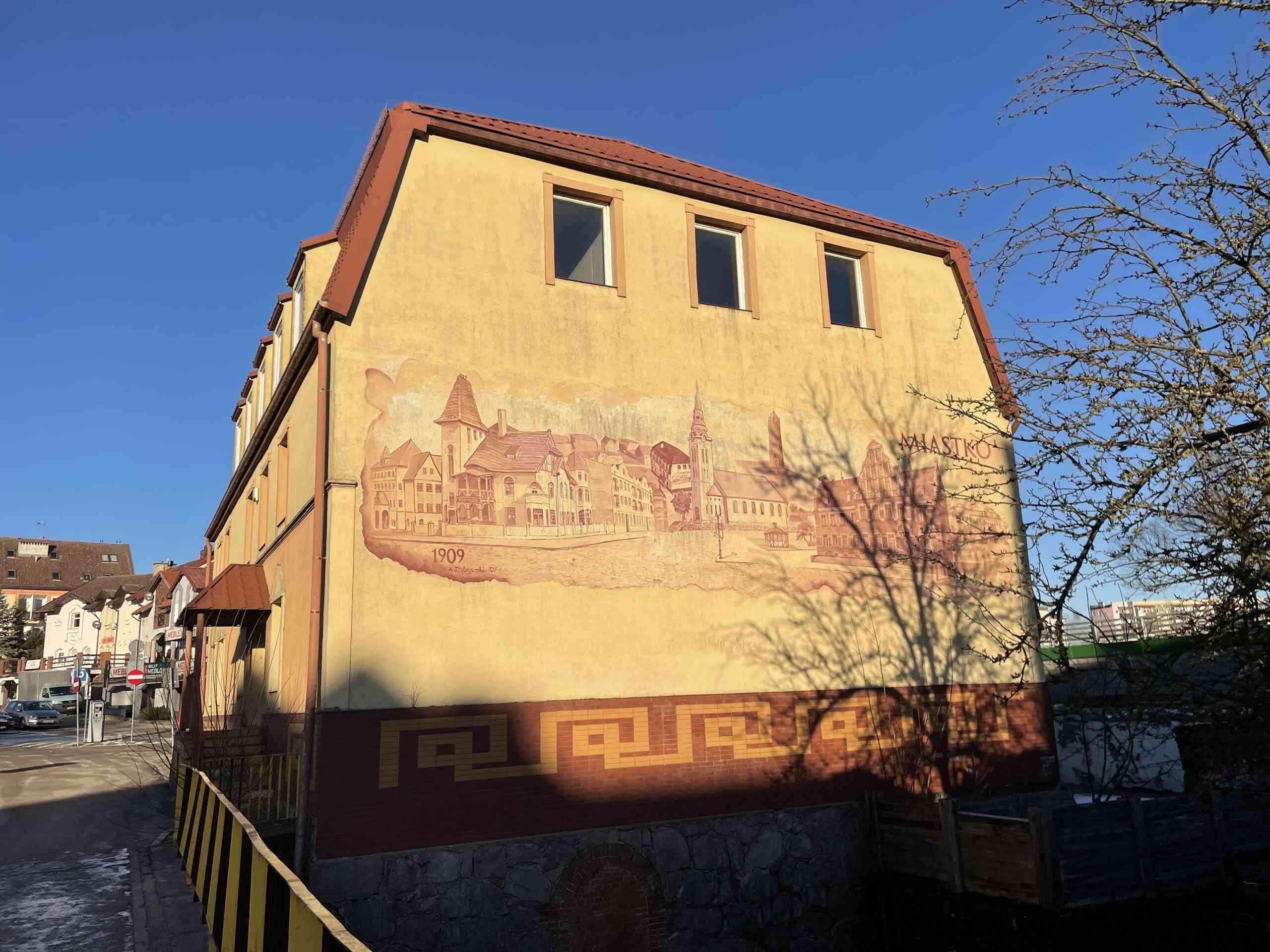 obiekt usługowo handlowy w centrum Miastka - zdjęcie 2
