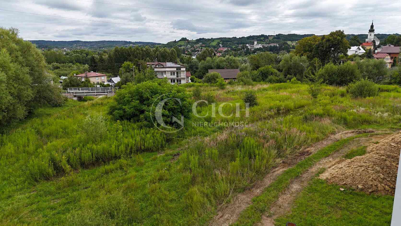Tuchów – działka inwestycyjna z pozwoleniem na | bliźniaka 2 × 164 m² - zdjęcie 12