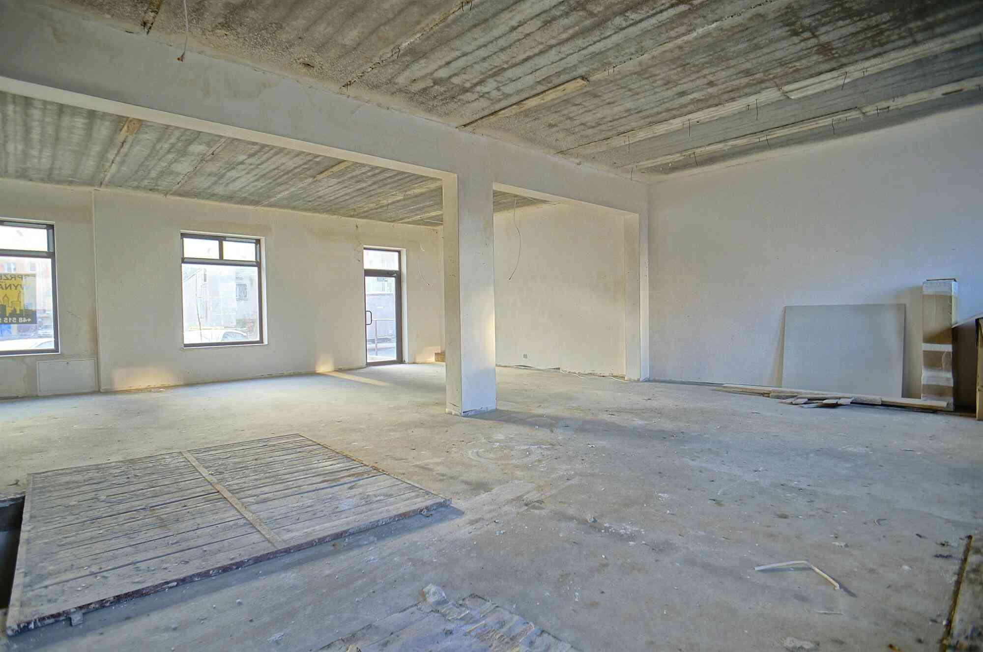 Dwupoziomowy lokal w centrum Ełku - zdjęcie 3