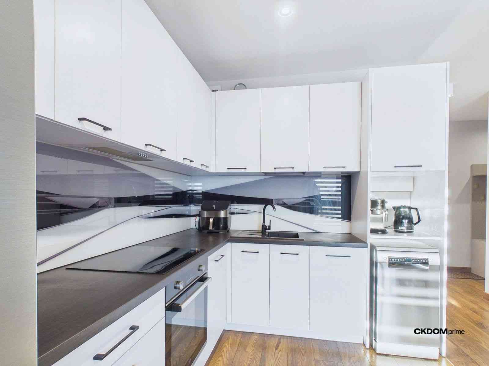 Nowoczesne 3-pokojowe mieszkanie 63,86 m² z garażem i komórką lokatorską - zdjęcie 3