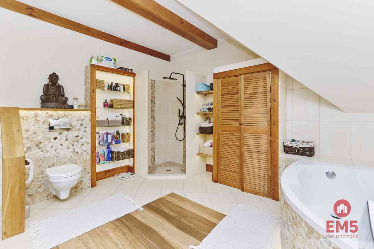 Przepiękny dom przy Necku – 200 m² - zdjęcie 17