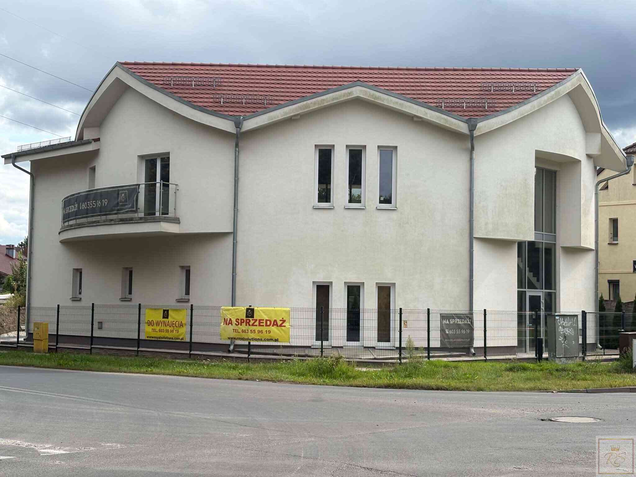 TWOJA FIRMA ZASŁUGUJE NA SIEDZIBĘ, KTÓRĄ KAŻDY ZAPAMIĘTA