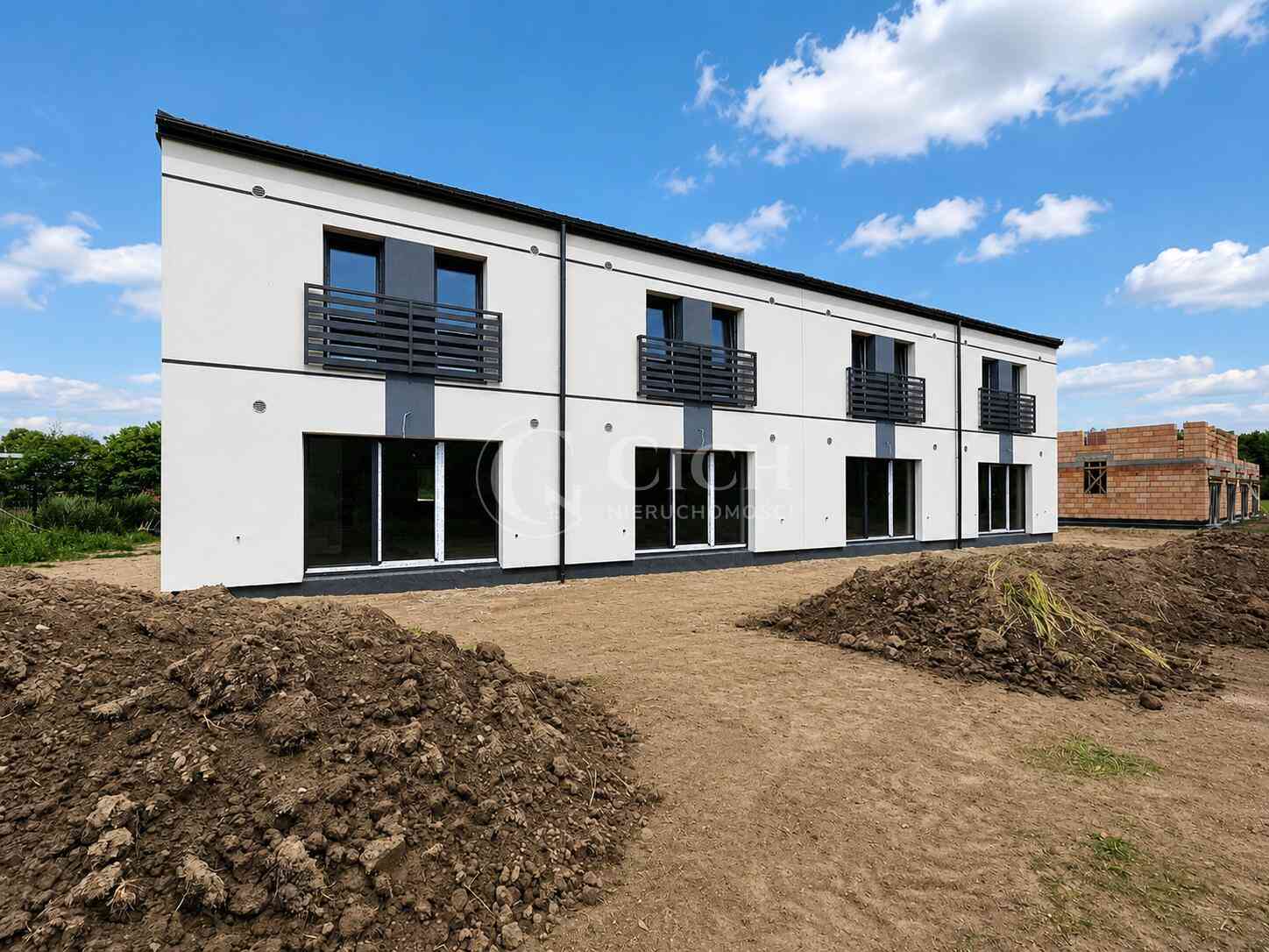 Nowe mieszkania z ogródkiem 83,27 m2 – Radłów / Wola Radłowska /śr - zdjęcie 2