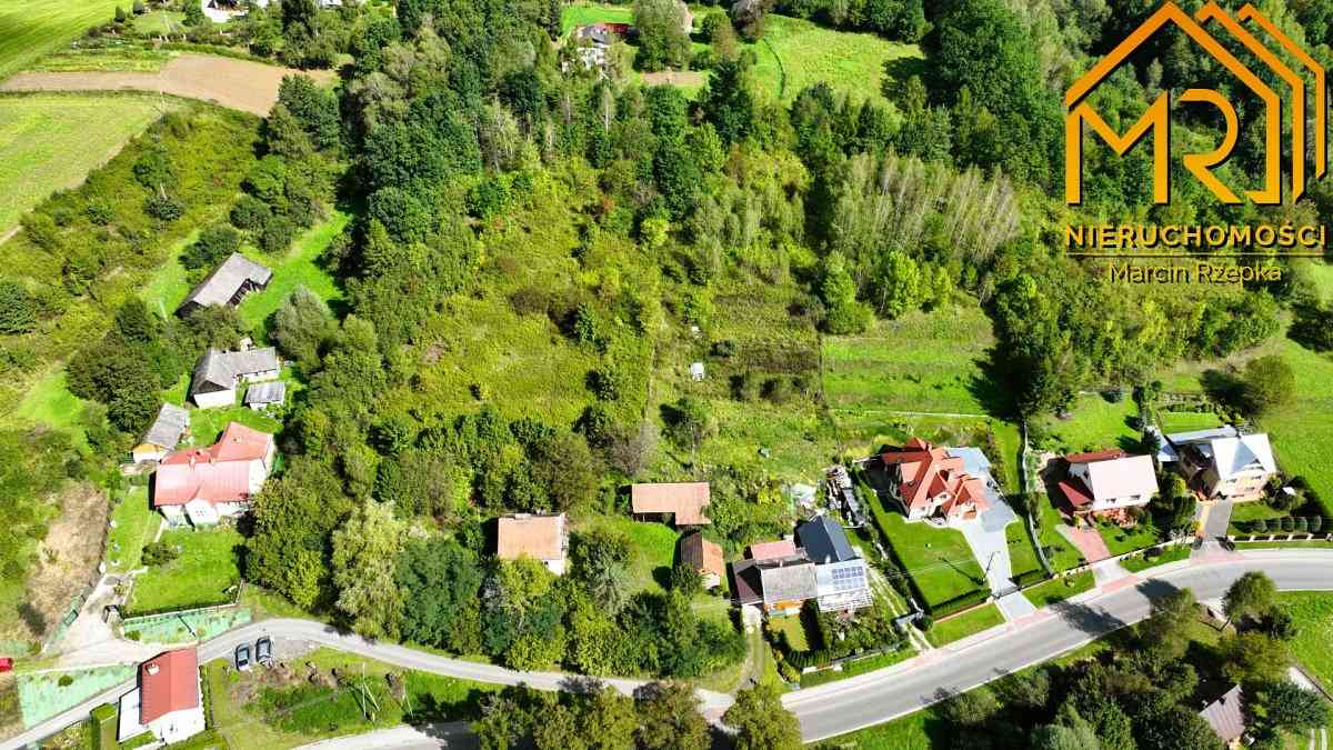 Dom z dużą działką 1,53 ha w centrum Tuchowa - zdjęcie 17