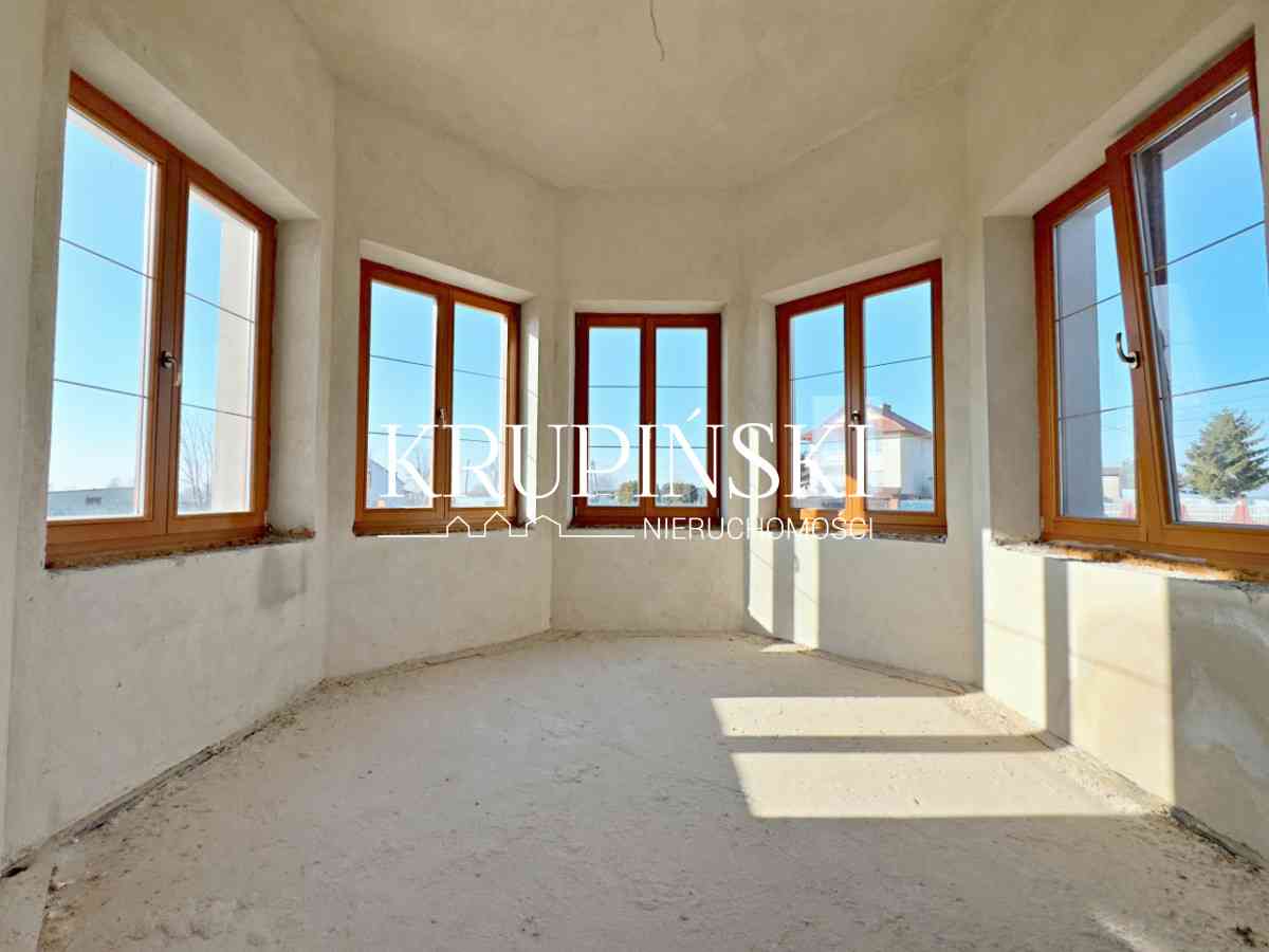 Ciechocin, dom 281,2 m2, działka 3018 m2, 6 pokoi - zdjęcie 6
