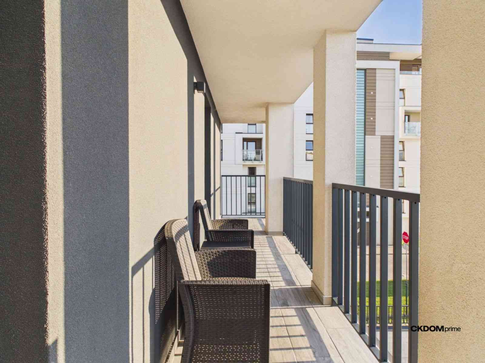 Nowoczesne 3-pokojowe mieszkanie 63,86 m² z garażem i komórką lokatorską - zdjęcie 8
