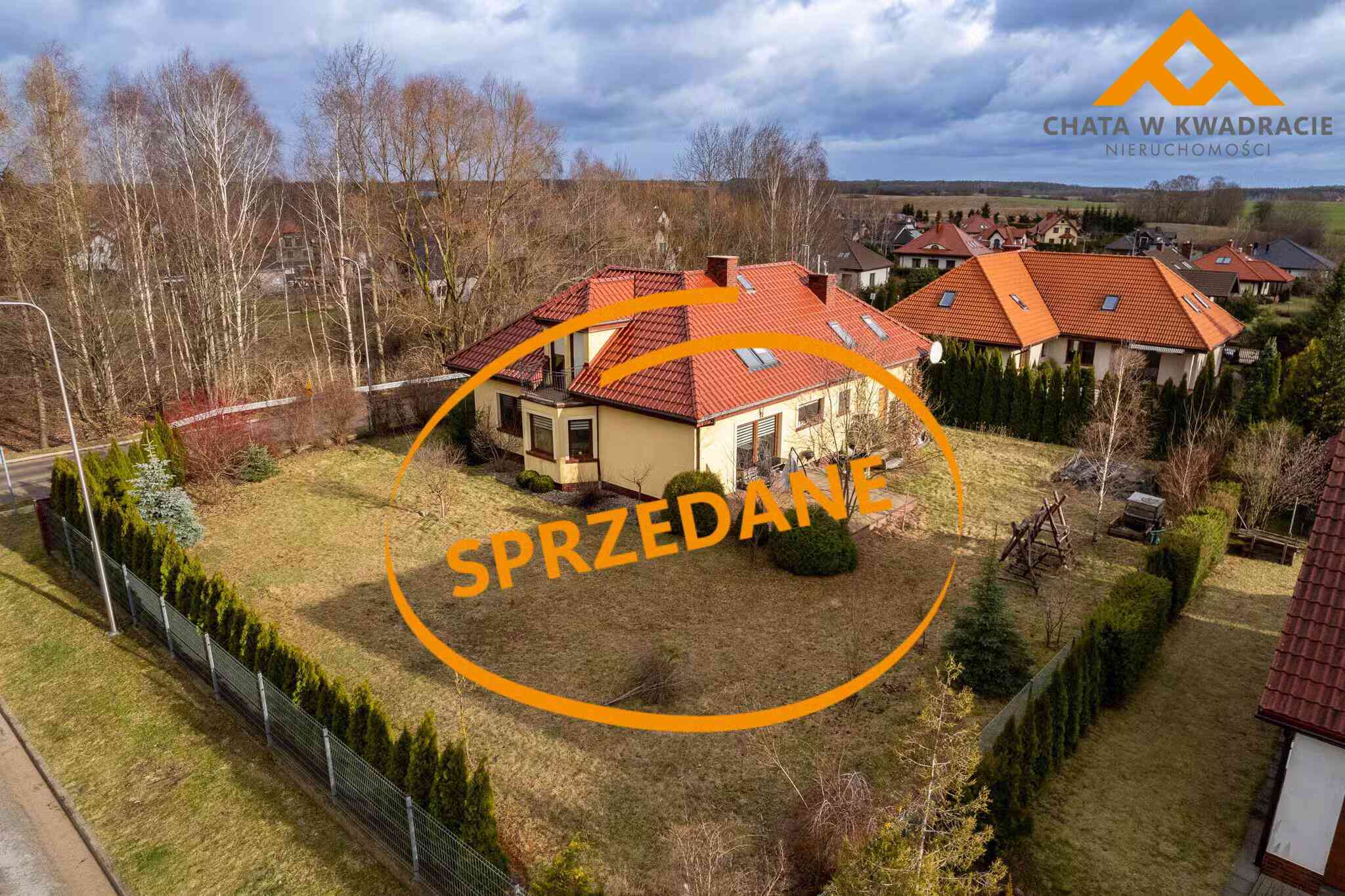 Piękny dom, 160 m2, w Dywitach niedaleko Olsztyna
