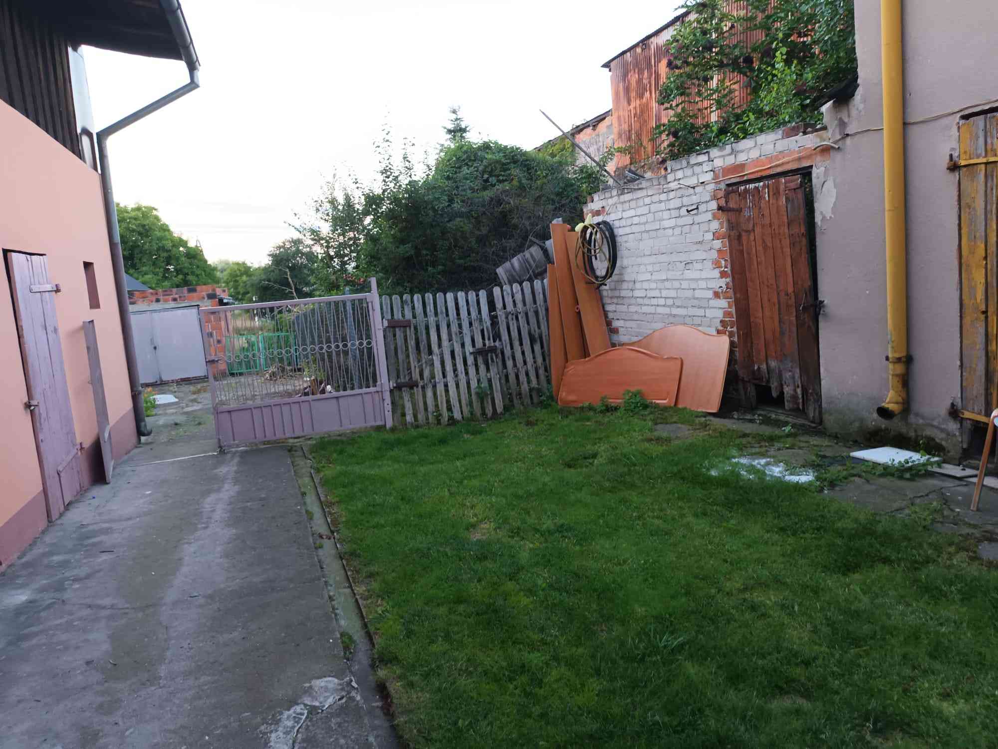 Działka 723 m² z domem do rozbiórki – Zagórów - zdjęcie 6
