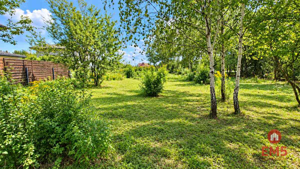 Działka budowlana 1330 m2 - zdjęcie 2