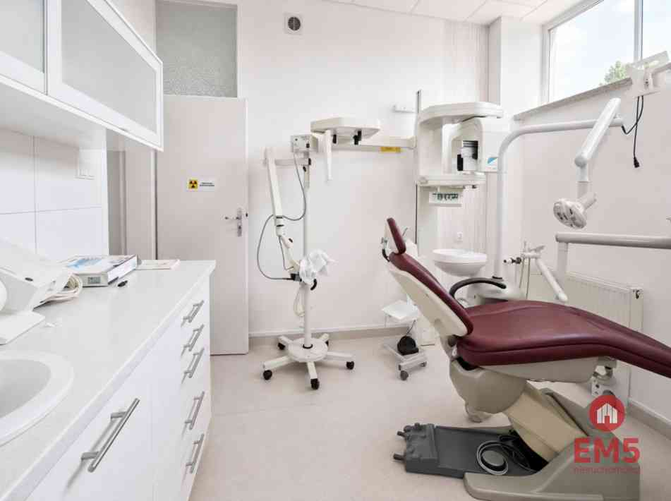 Lokal medyczny, 51 m2 - zdjęcie 2