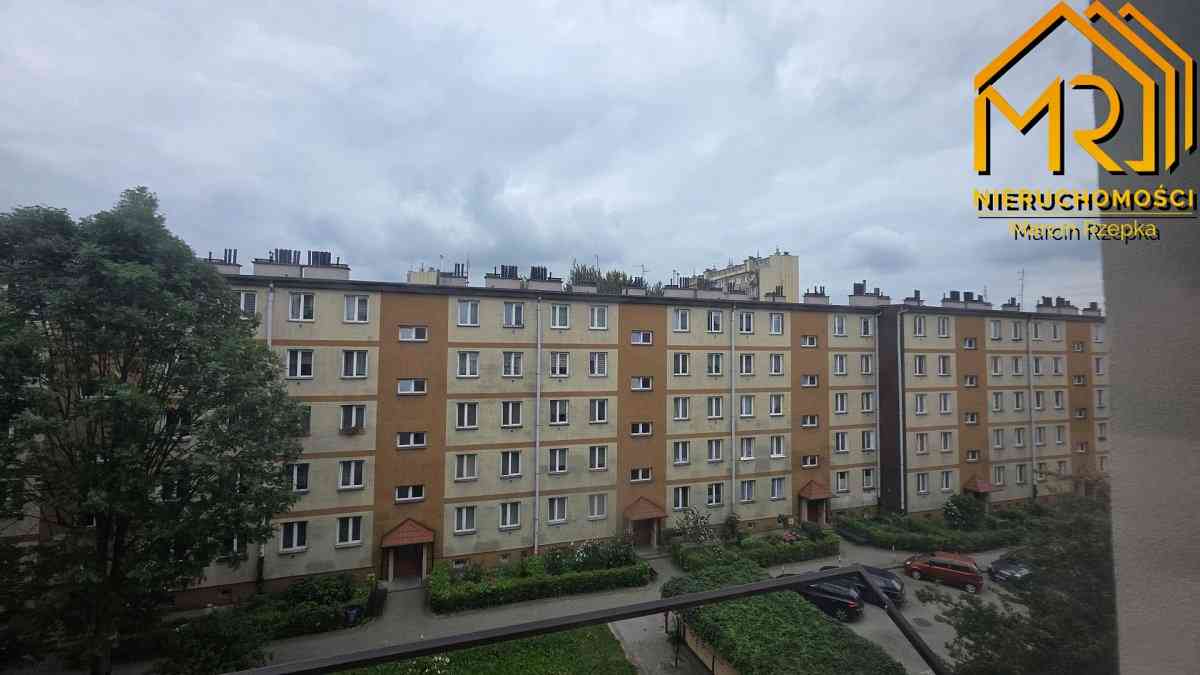 Kawalerka niespełna 20 m² do kapitalnego remontu - zdjęcie 9