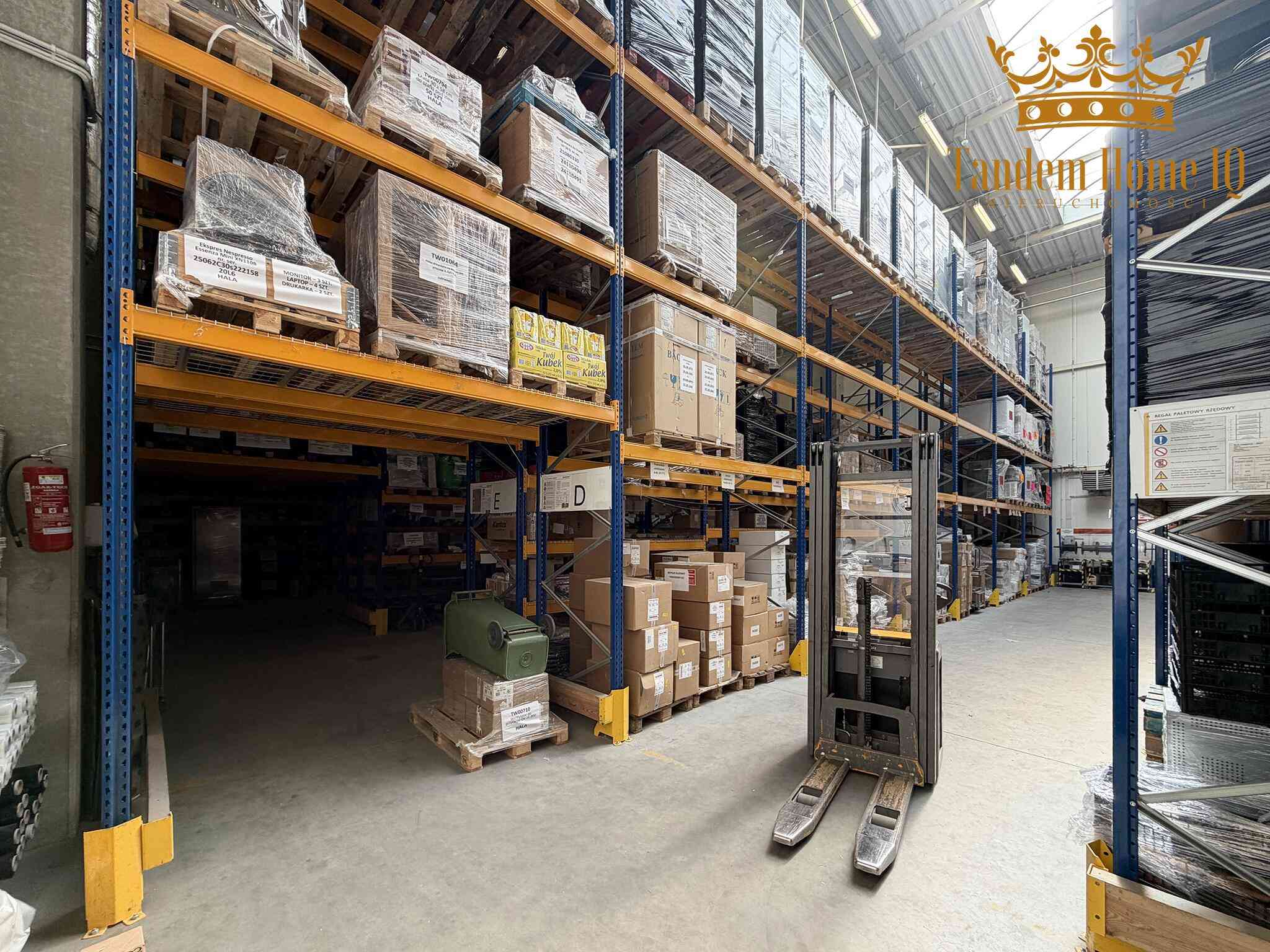 Na wynajem magazyn 560m2, biuro 275m2 w kompleksie biznesowym Włochy - zdjęcie 5