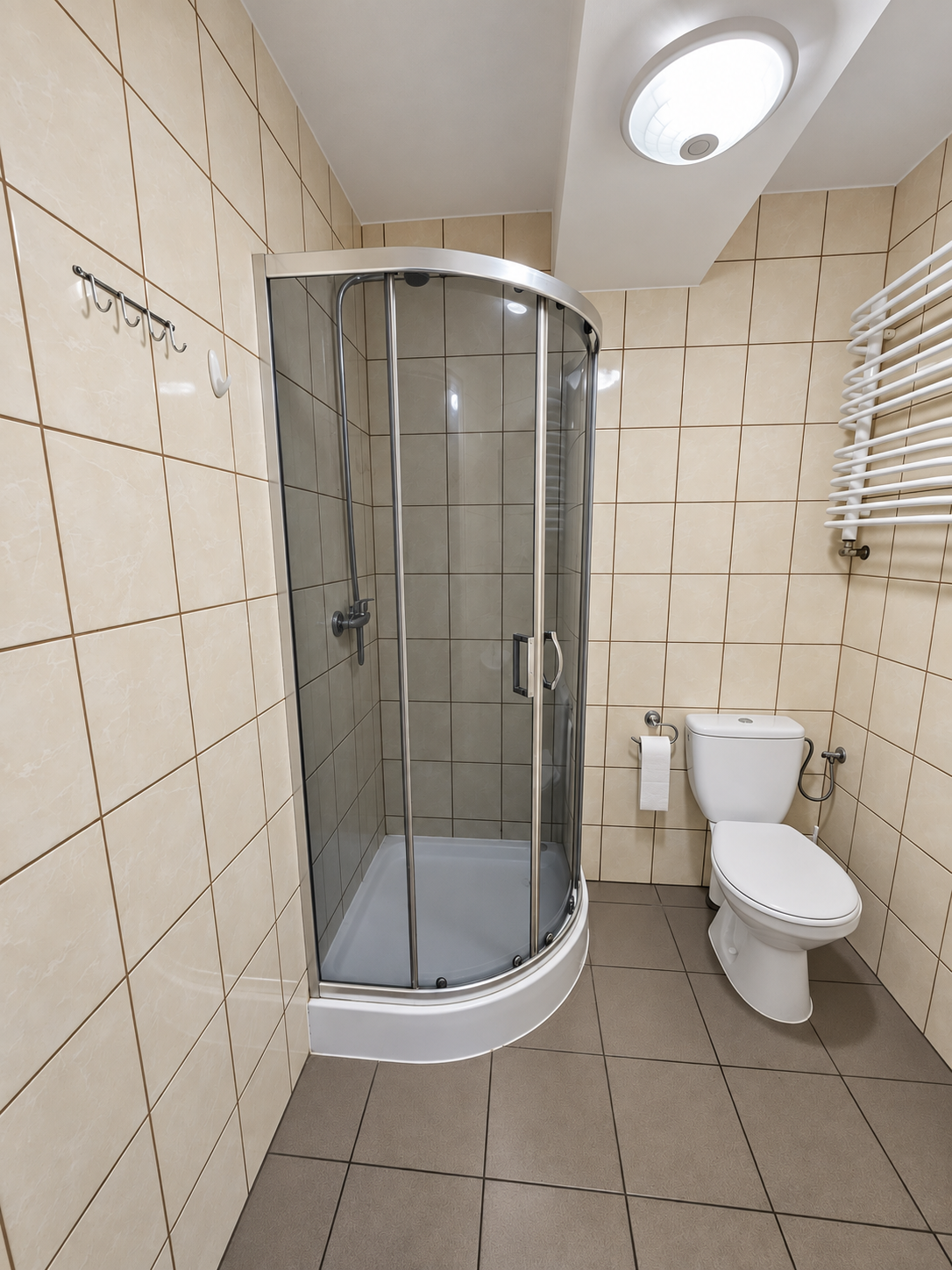 Budynek inwestycyjny 423,82 m², 15 pokoi z łazienkami, Samołęż - zdjęcie 5